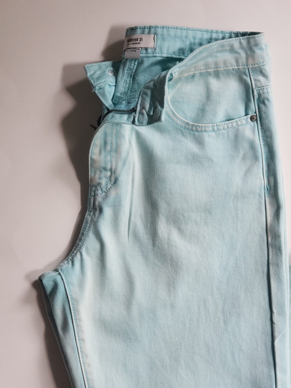 Good Ol' Mom Jeans - Picture 2 of 4